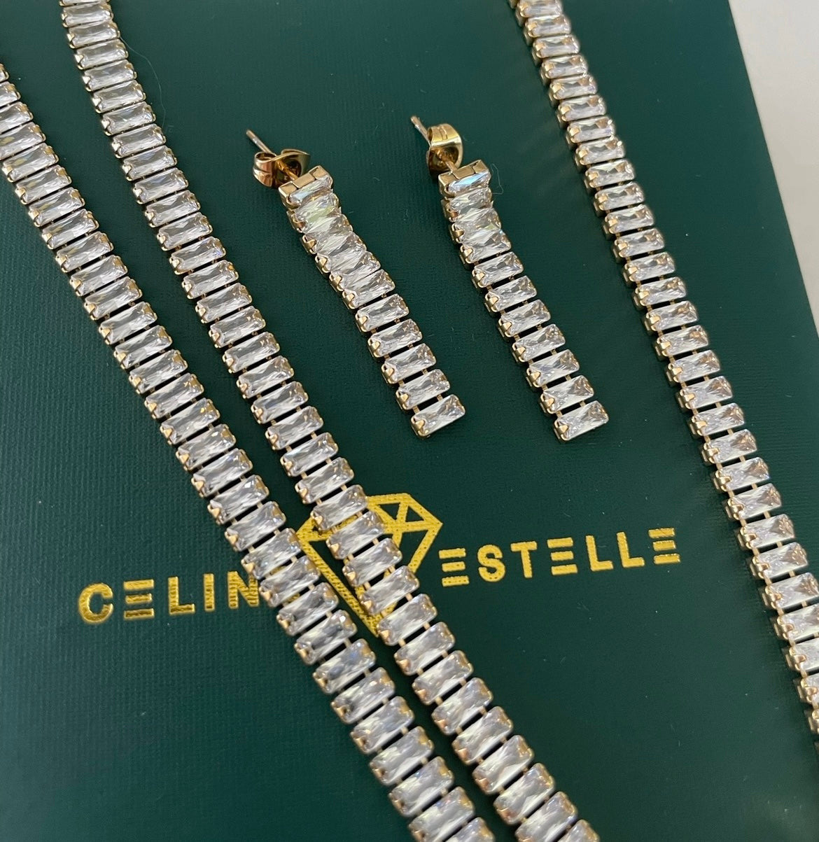 Stahlarmband mit 18K Vergoldung + CZ 17 (6MM)