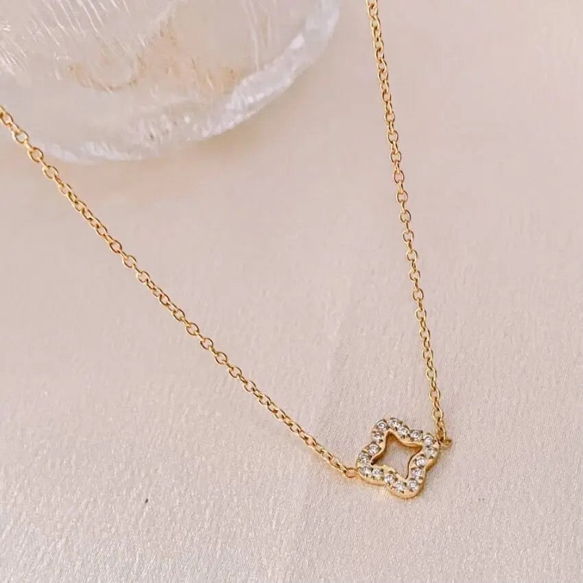 Stahlhalsband mit 18K Vergoldung + CZ 43+5 cm